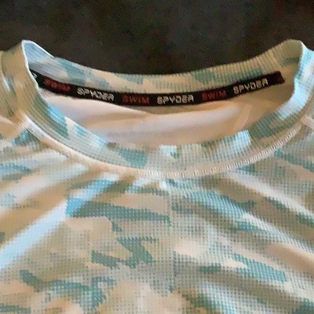 Men’s Spyder XXL Blue and White jersey made from stretch Lycra for stretch